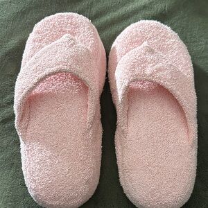Homedics Cozy Pink Terry Cloth Slippers